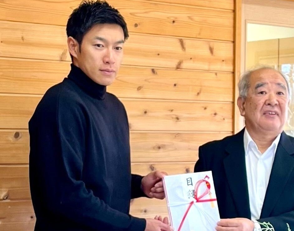 柳田悠岐選手、SOS子どもの村JAPANに7年連続寄付、累計2955万円に